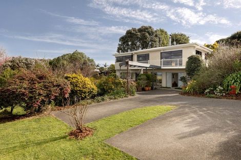 Photo of property in 96 Omokoroa Road, Omokoroa, 3114