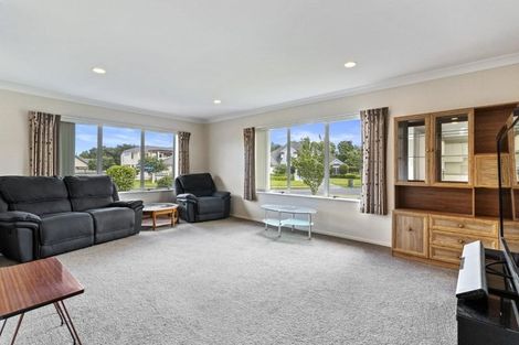 Photo of property in 18 Callum Brae Drive, Rototuna, Hamilton, 3210