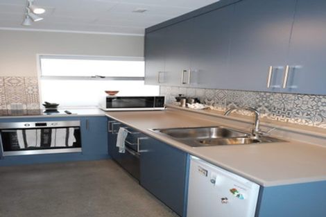 Photo of property in Melksham Towers, 901/131 Brougham Street, Mount Victoria, Wellington, 6011