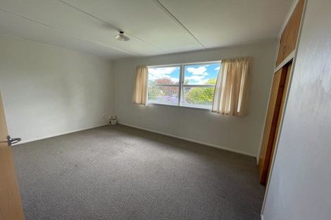 Photo of property in 6 Holdsworth Avenue, Milson, Palmerston North, 4414