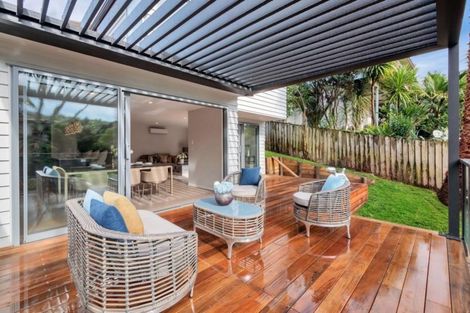 Photo of property in 1a Lyons Avenue, Murrays Bay, Auckland, 0630
