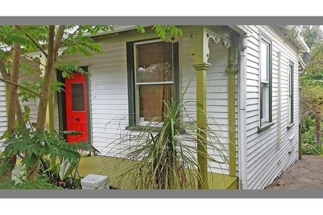 Photo of property in 17 Wynyard Road, Mount Eden, Auckland, 1024