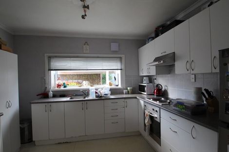 Photo of property in 4/17-19 Neal Avenue, Glenfield, Auckland, 0629