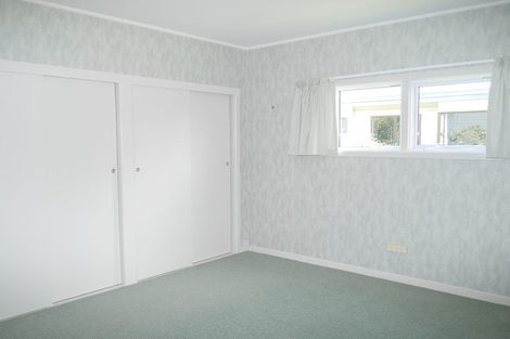 Photo of property in 369 Te Moana Road, Waikanae, 5036