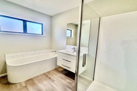 Photo of property in 30a Downing Avenue, Pirimai, Napier, 4112