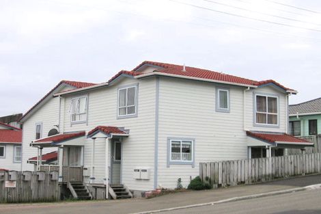 Photo of property in 25a-h Rhodes Street, Newtown, Wellington, 6021