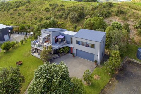 Photo of property in 10 Logans Lane, Kuaotunu, Whitianga, 3592