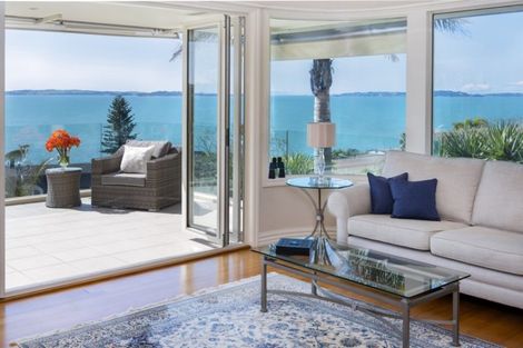 Photo of property in 15 Island View Terrace, Cockle Bay, Auckland, 2014