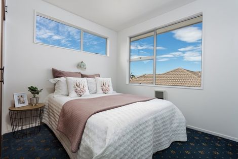 Photo of property in 358 Yaldhurst Road, Russley, Christchurch, 8042