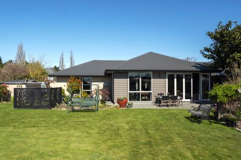 Photo of property in 3 Coles Street, Geraldine, 7930