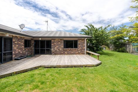 Photo of property in 2 Drake Place, Fairview Downs, Hamilton, 3214