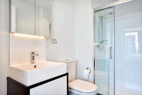 Photo of property in Queen's Residences, 2004/8 Airedale Street, Auckland Central, Auckland, 1010