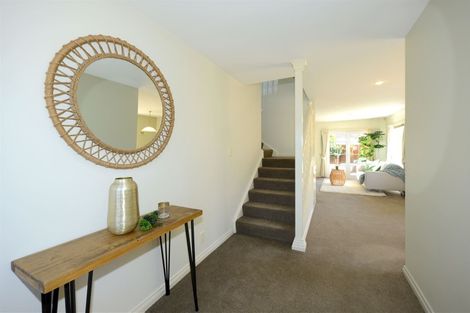 Photo of property in 233 Avonhead Road, Avonhead, Christchurch, 8042