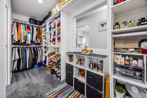 Photo of property in 2/102 Forrest Hill Road, Forrest Hill, Auckland, 0620