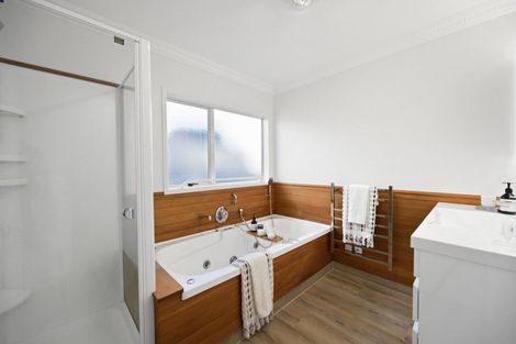 Photo of property in 33 Bartholomew Drive, Nawton, Hamilton, 3200