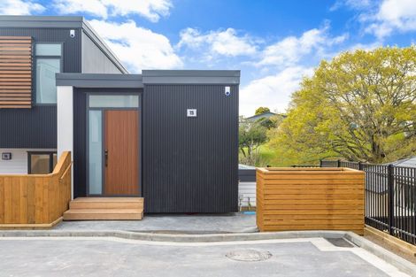 Photo of property in 7 Mokopiko Court, Beach Haven, Auckland, 0626