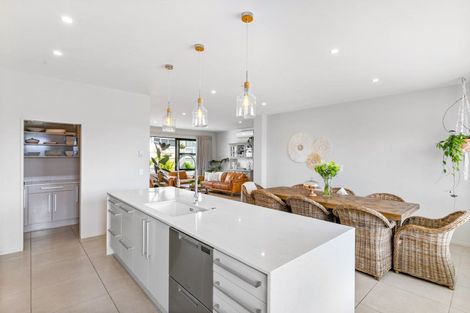 Photo of property in 9 Motukaraka Drive, Beachlands, Auckland, 2018