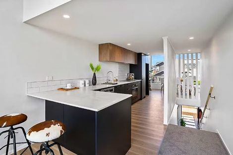 Photo of property in 62 Fort Lincoln Loop, Karaka, Papakura, 2113