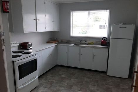 Photo of property in 8/52 Leighton Avenue, Waiwhetu, Lower Hutt, 5010