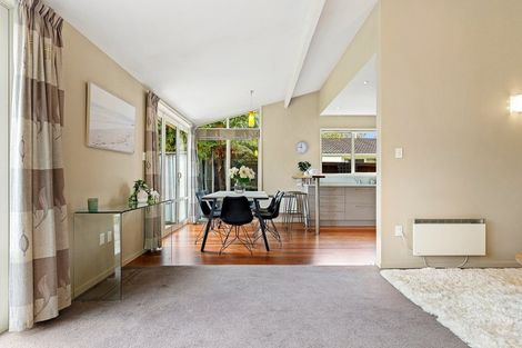 Photo of property in 2 Pulford Place, Ilam, Christchurch, 8041