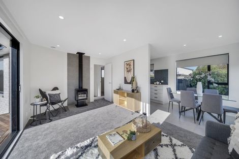 Photo of property in 11 Philomel Street, North New Brighton, Christchurch, 8083