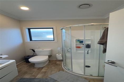 Photo of property in 2/2 Lambert Court, Glenview, Hamilton, 3206