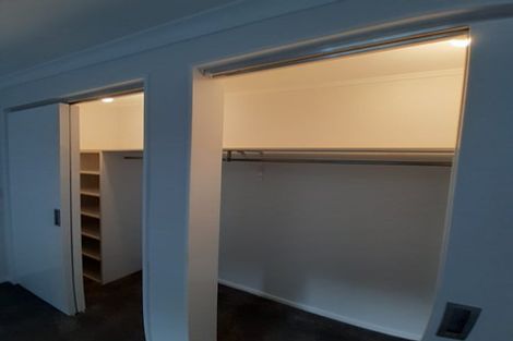 Photo of property in 31 Percy Dyett Drive, Karori, Wellington, 6012