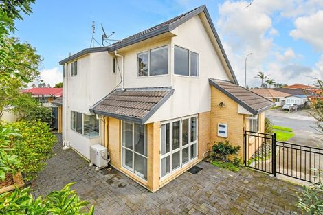 Photo of property in 1/132 Millhouse Drive, Northpark, Auckland, 2013
