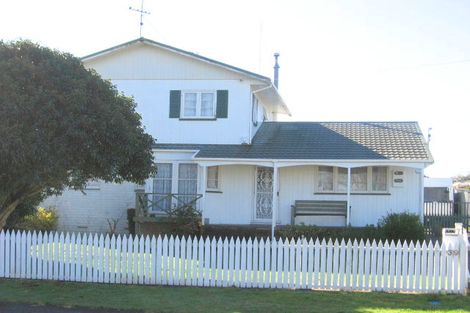 Photo of property in 39 Halberg Street, Papakura, 2110