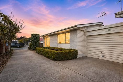 Photo of property in 1/9 Kawau Crescent, Bromley, Christchurch, 8062