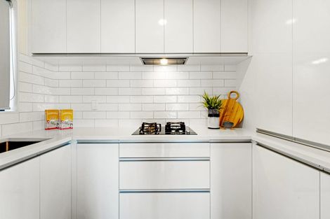 Photo of property in 22 Cassidy Drive, Orewa, 0931