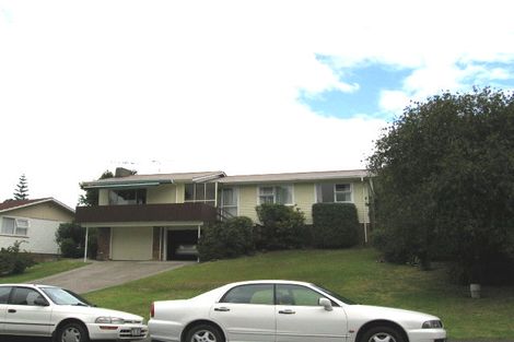Photo of property in 121 Moore Street, Hillcrest, Auckland, 0627
