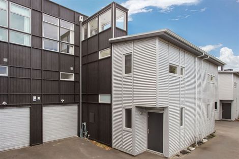 Photo of property in 2/117 Canon Street, Edgeware, Christchurch, 8013