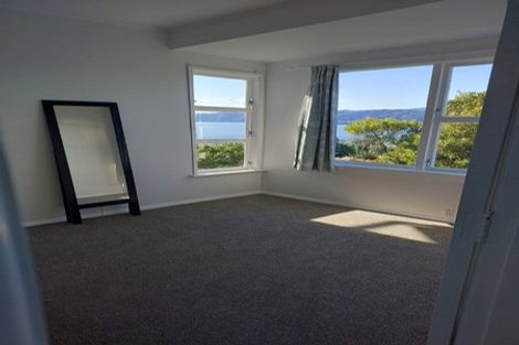 Photo of property in 7 Glenville Road, Karaka Bays, Wellington, 6022