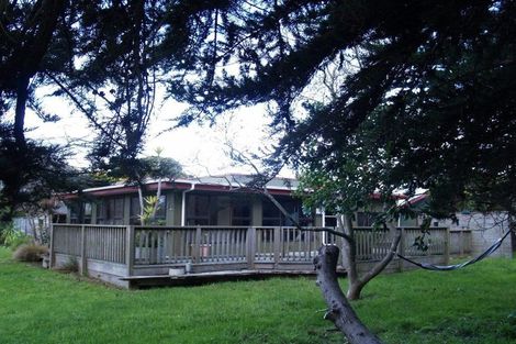 Photo of property in 3 Atkinson Avenue, Otaki Beach, Otaki, 5512