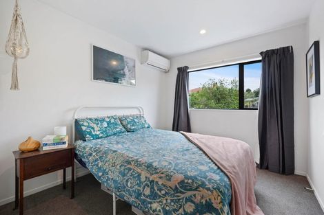 Photo of property in 3/6 South Pacific Place, Henderson, Auckland, 0612