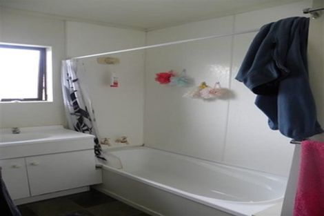 Photo of property in 31e Daytona Road, Henderson, Auckland, 0610