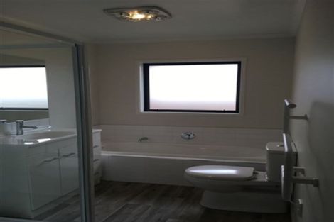 Photo of property in 54 Bradbury Avenue, Rolleston, 7614