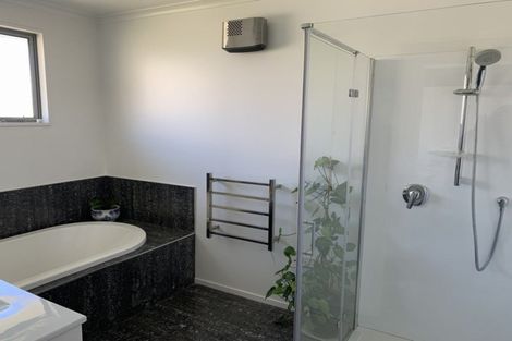 Photo of property in 1 Sunhaven Cove, Cromwell, 9310