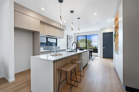 Photo of property in 12d Rewi Street, Torbay, Auckland, 0630