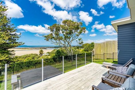 Photo of property in 11 Seascape Crescent, Waipu, 0582
