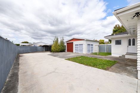 Photo of property in 352 College Street, West End, Palmerston North, 4410