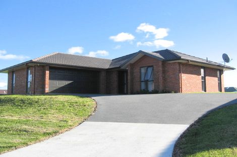 Photo of property in 12 Halyard Loop, Haruru, 0204