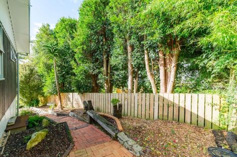 Photo of property in 8 Hartley Terrace, Massey, Auckland, 0614