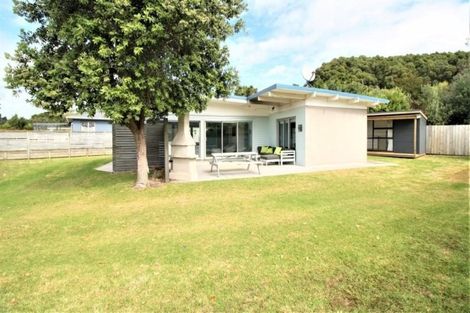 Photo of property in 44 Mako Avenue, Whiritoa, Whangamata, 3691