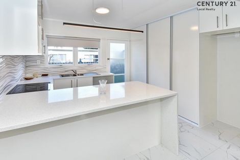 Photo of property in 16/9 Mountain Road, Mount Wellington, Auckland, 1072
