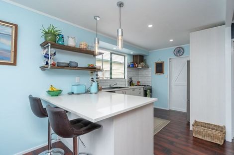 Photo of property in 5 Aileen Place, Nawton, Hamilton, 3200