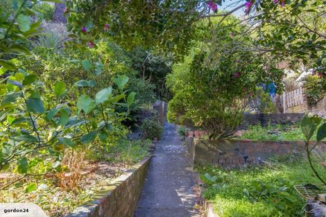 Photo of property in 46 Jackson Street, Island Bay, Wellington, 6023