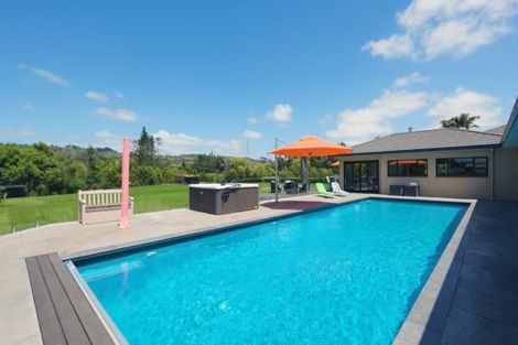 Photo of property in 458 Papakura-clevedon Road, Clevedon, Papakura, 2582