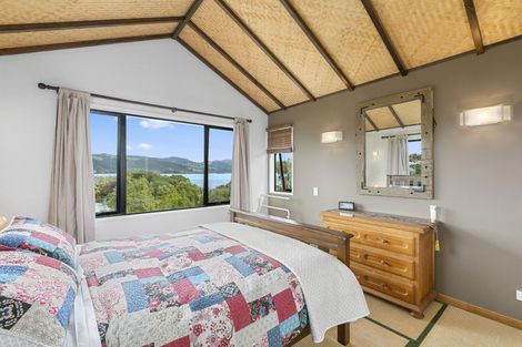 Photo of property in 32 Bank Road, Warrington, Waikouaiti, 9471